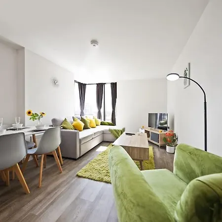 The Rozvi Empire Luxury For Long - Business,relocations & Families, Free Parking, Free Wifi *