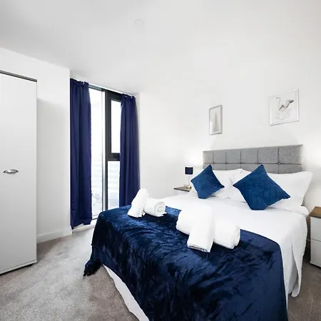 Apartment The Rozvi Empire Luxury For Long - Business,relocations & Families, Free Parking, Free Wifi Birmingham